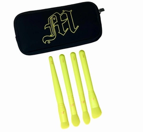 4 PIECE MAKEUP BRUSH SET & BRUSH POUCH