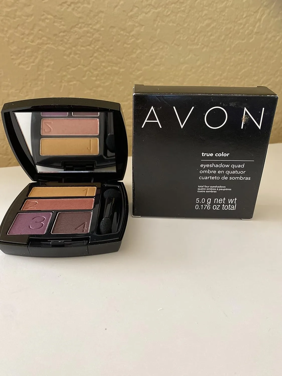 AVON True Color Eyeshadow Quad (Vibrant Spice)
