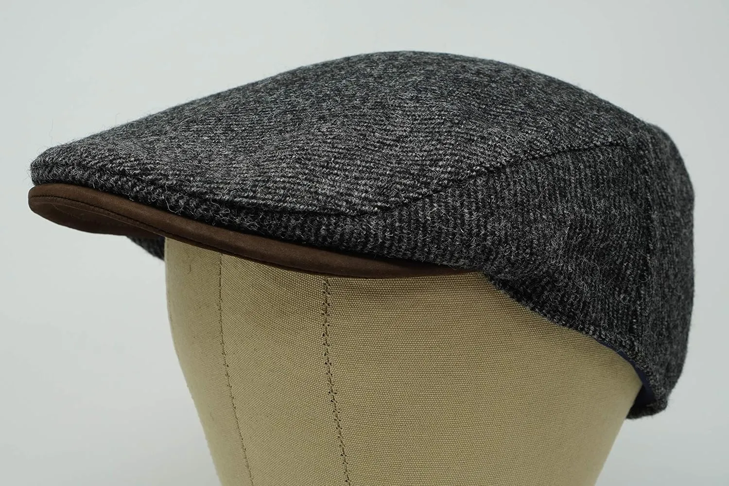 Borges & Scott The Sloan - Irish Tweed and Nubuck Leather Flat Cap