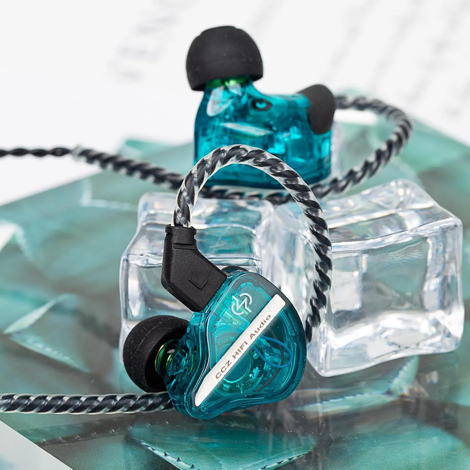 CCZ DC01 Pro in Ear Monitor, iems for Gaming, Professional Gaming Earbuds Super Bass Wired Earphones Headphones with 1DD, Patent Ear fins, Patent Ear tips, for Singers Musicians (Cyan without mic)