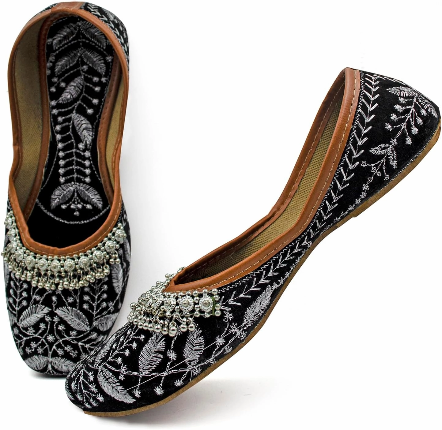 Chandrakala Payal Mojaris for Women, Flats Punjabi Jutti Embellished Khussa (WF154-P)