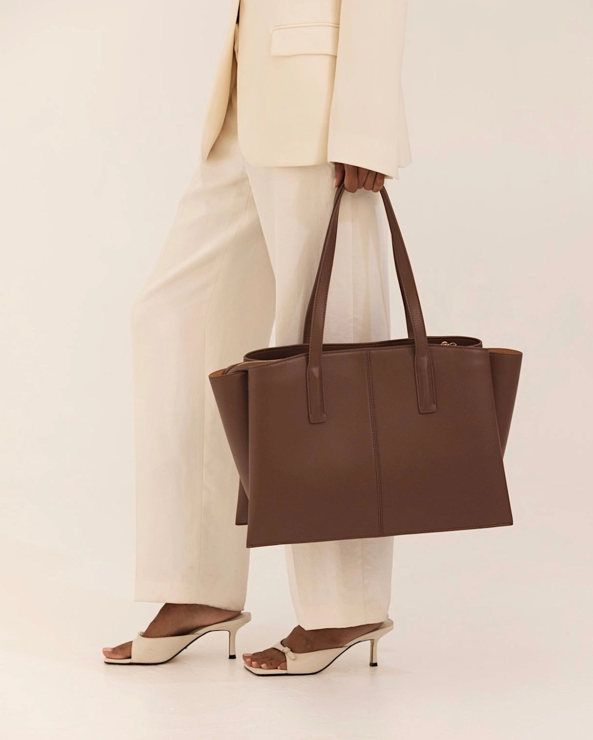 Eugene Tote Espresso