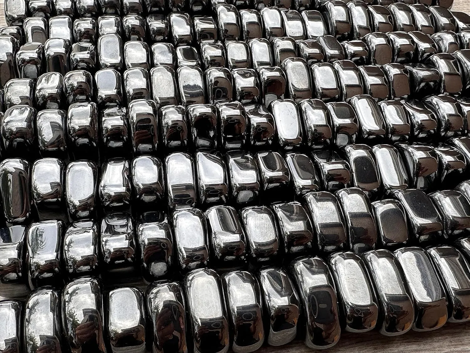 GAF TREASURES Wholesale Magnetic Hematite Tumbled Stones, Polished Natural Magnetic Hematite Gemstone, Magnetic Hematite Polished Rocks (Magnetic Hematite, 3 Pound)