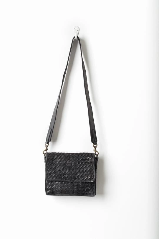 Hut Weave Crossbody Bag