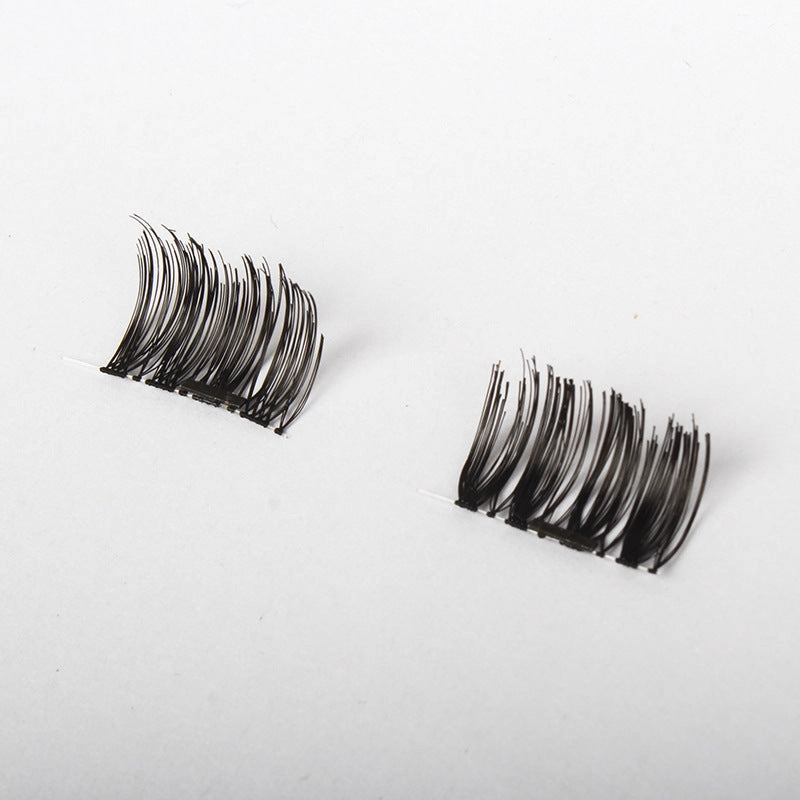 Lightweight magnetic eyelashes