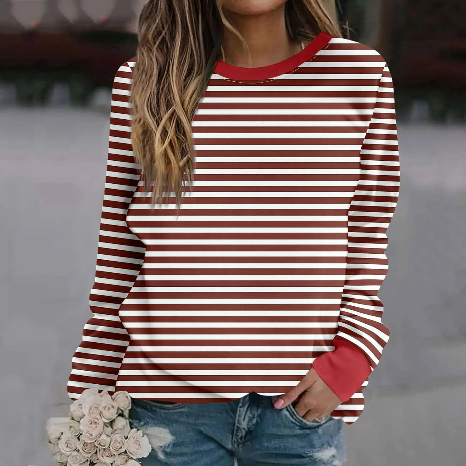 Long Sleeve T Shirts for Women Crewneck Causal Striped Blouse Tops Fall Fashion Vacation Pullover Ladies Clothes 2024