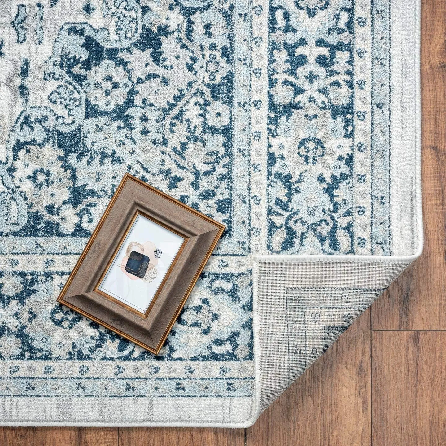 LUXE WEAVERS Oriental Floral Blue 8x10 Area Rug