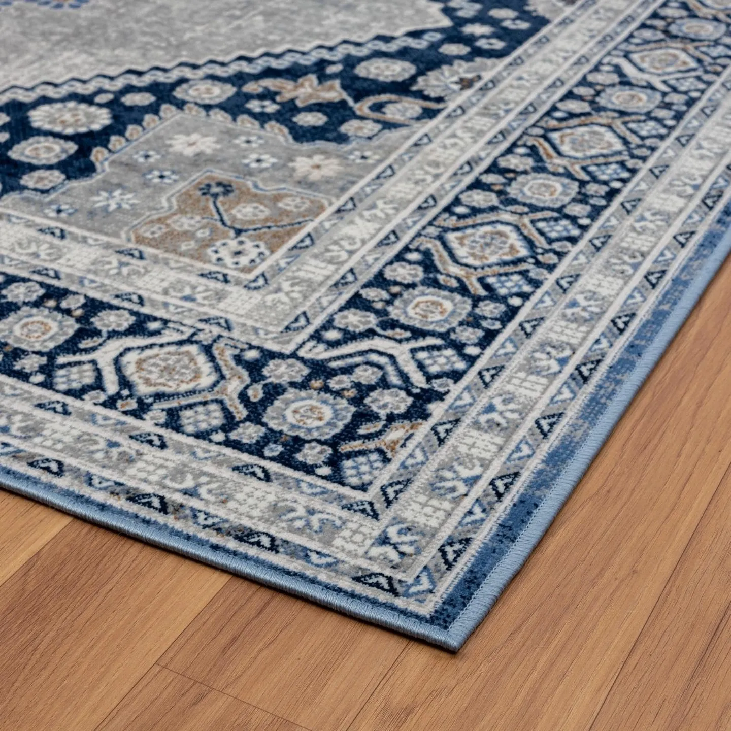 LUXE WEAVERS Oriental Medallion Navy Ivory 8x10 Area Rug for Living Room and Bedrooms