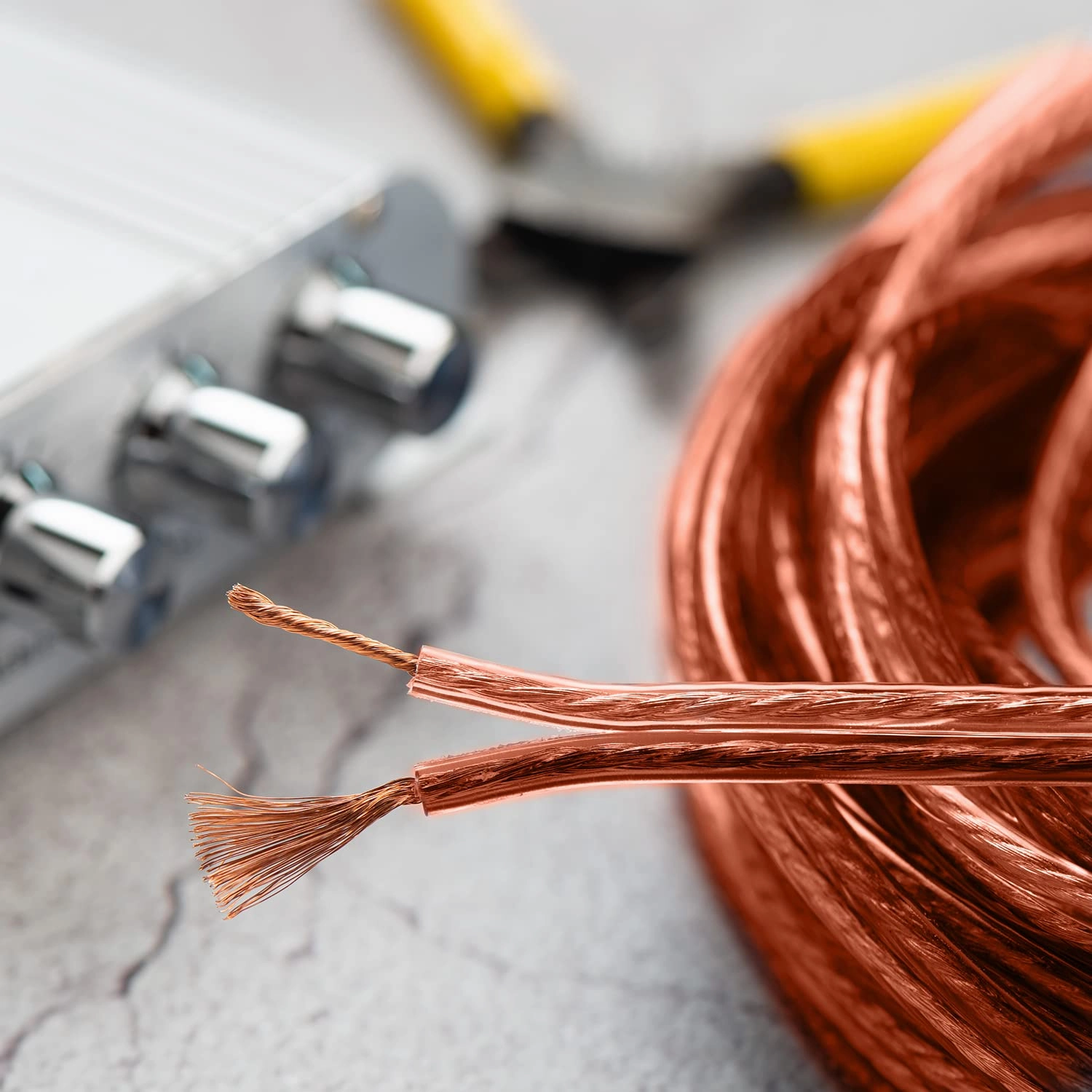 Monster XP Copper Clad Aluminum (CCA) Speaker Wire 12 Gauge Cable 100 FT Spool - Ideal for Home Cinema Cables and Car Audio Cable