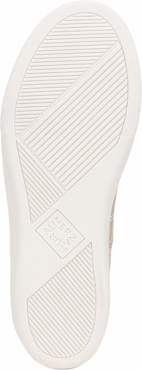 Naturalizer Women's Desi Chain Detail Lug Sole Heel Loafer