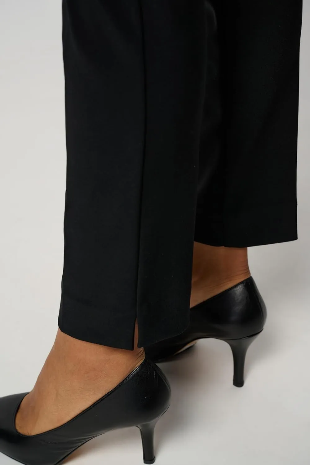 Womens Classic Pant Style 143105