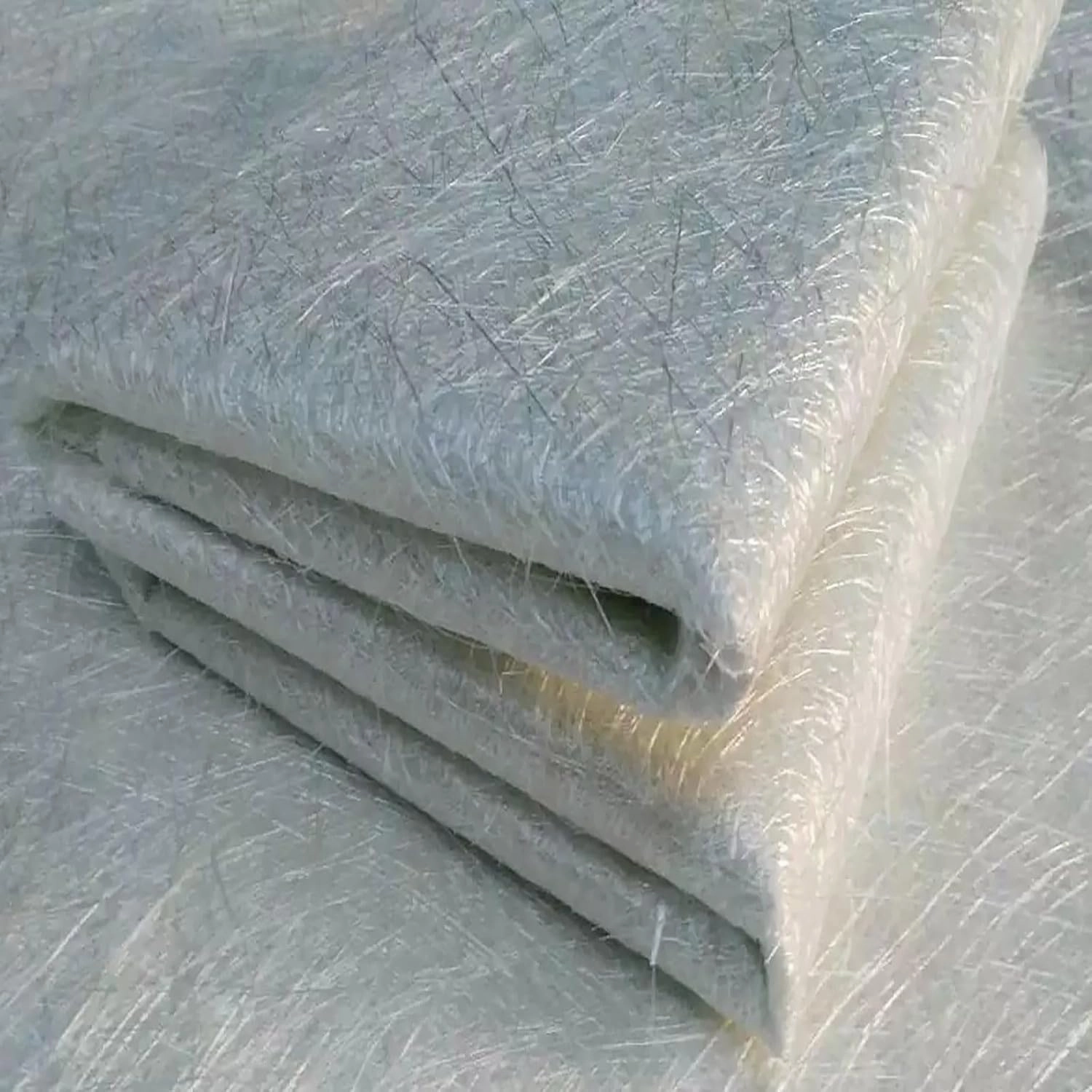 XIFENG Fiberglass Mat Fiberglass Chopped Strand Cloth Mat Fiber Glass Mat for Molding Casting Roofing Cars Surfaces Reinforces Boat Camper Repairs(Size:78.7"x39.4"(2x1m))